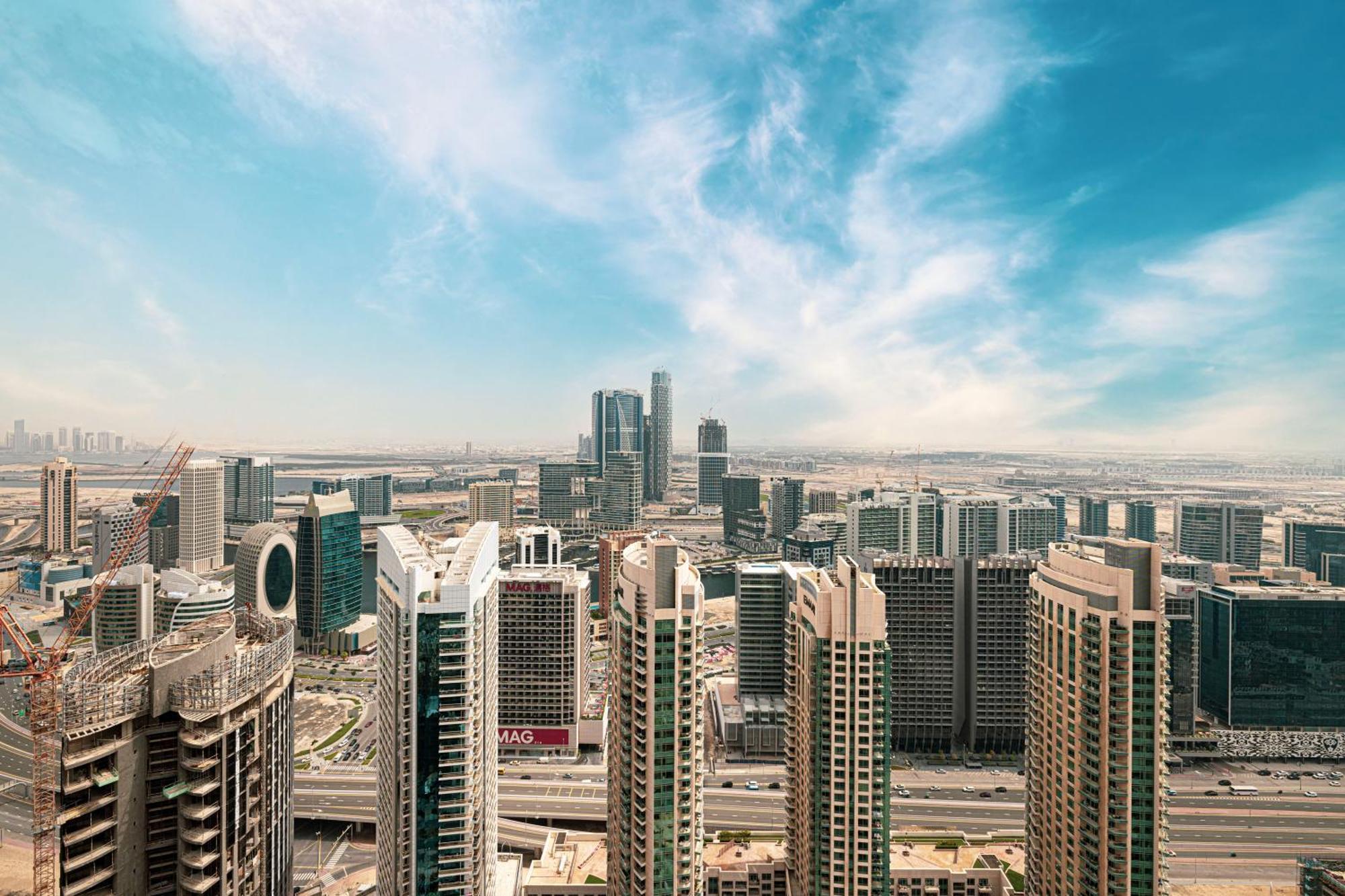 Smartstay At Burj Royale - Full Burj Khalifa View - Brand New Luxury Apartments ドバイ エクステリア 写真