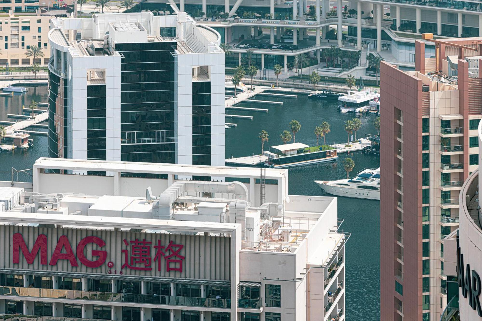 Smartstay At Burj Royale - Full Burj Khalifa View - Brand New Luxury Apartments ドバイ エクステリア 写真