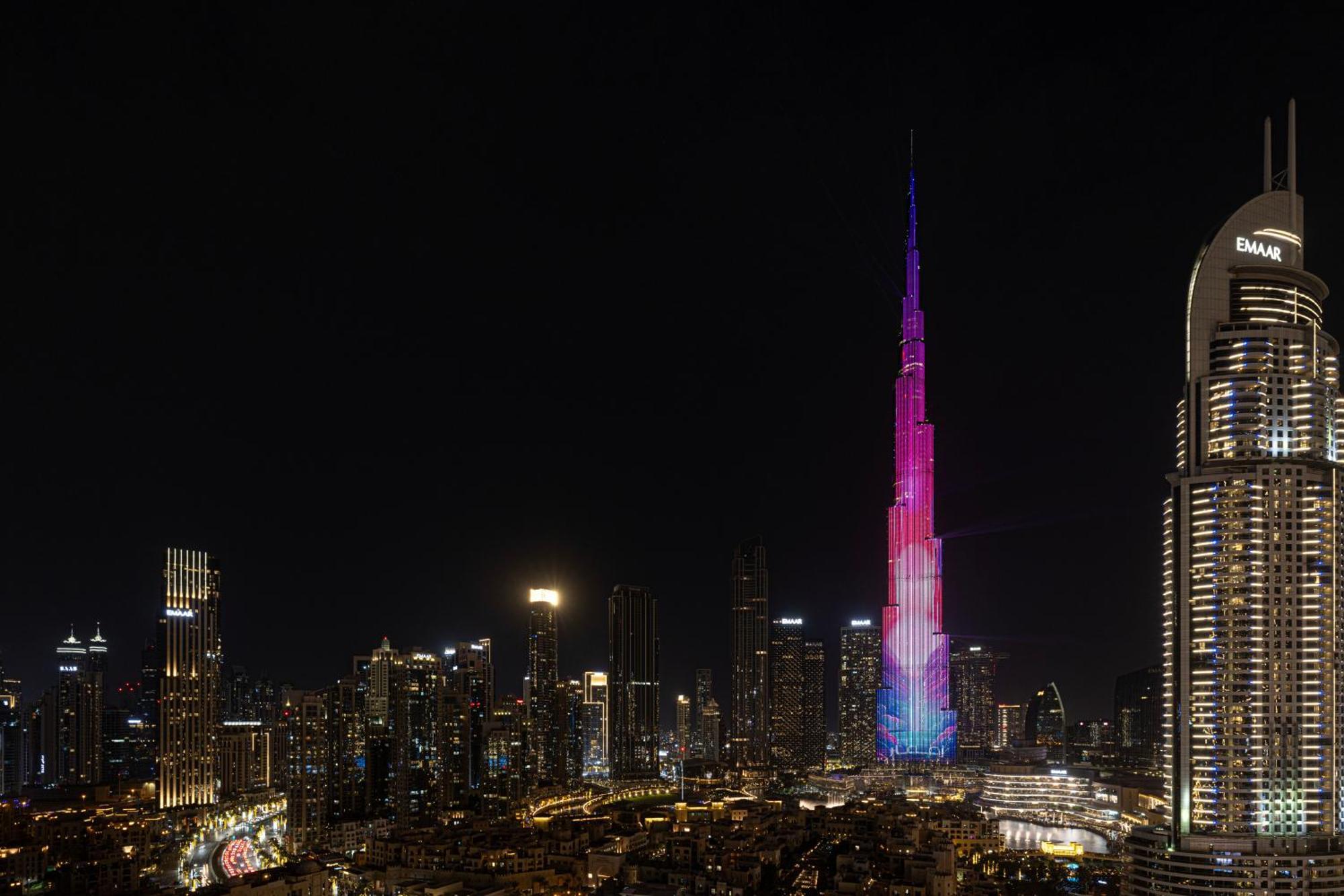 Smartstay At Burj Royale - Full Burj Khalifa View - Brand New Luxury Apartments ドバイ エクステリア 写真
